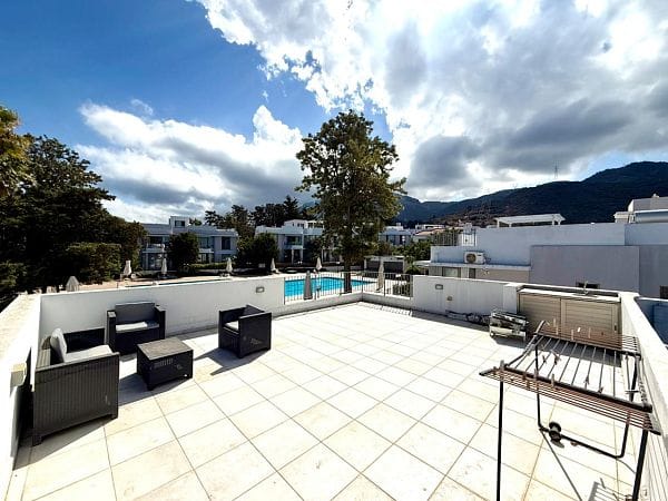 3-комнатный пентхаус 61 м² с террасой на крыше 44 м² полностью меблирован - фото № 18