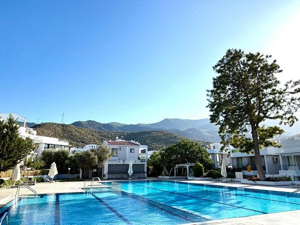 3-комнатный пентхаус 61 м² с террасой на крыше 44 м² полностью меблирован - фото № 20