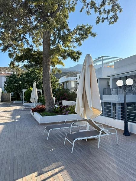 3-комнатный пентхаус 61 м² с террасой на крыше 44 м² полностью меблирован - фото № 25