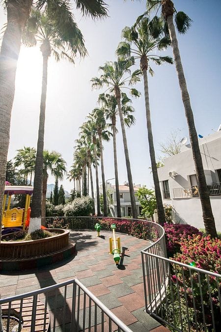 3-комнатный пентхаус 61 м² с террасой на крыше 44 м² полностью меблирован - фото № 57