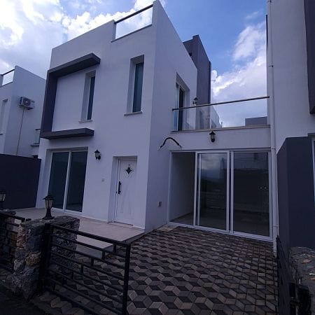 Двухэтажная 4-комнатная вилла 140 м² с потрясающим видом на горы - фото № 27