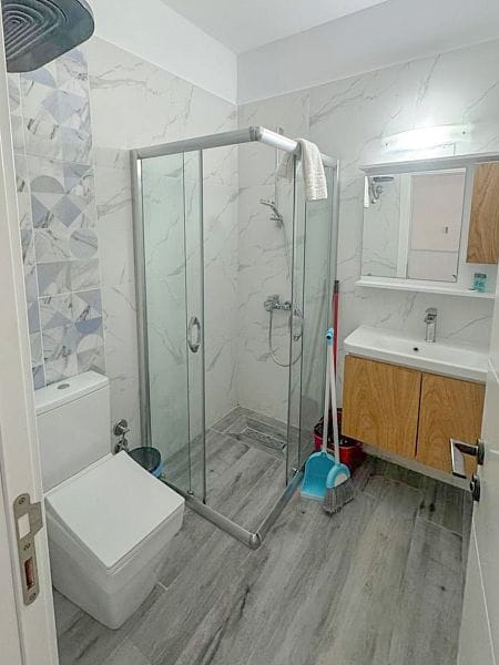 Студия 60 м² с балконом 8 м² и неперекрываемым видом на море в курортном комплексе - фото № 9