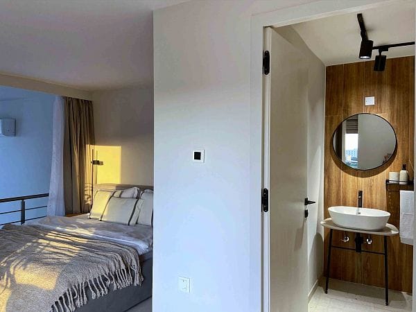 Роскошные 2-х спальный пентхау 218 м² с видом на Море (Sanctuary Cove B4) - фото № 27