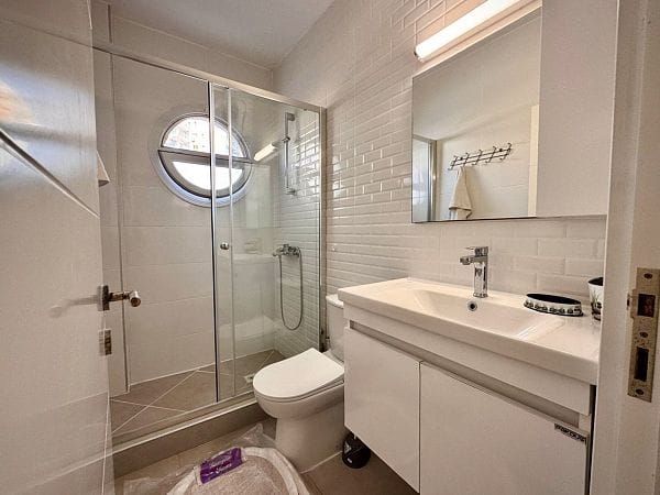 3-комнатные апартаменты 86 м² с террасой 15 м² в курортном комплексе - фото № 19