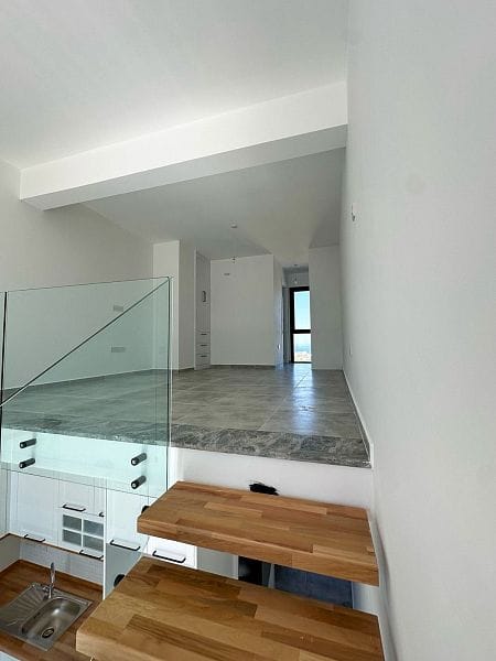 3-комнатный пентхаус loft 73 м² с террасой на крыше 39 м² с видами на море! - фото № 8