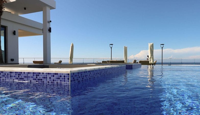 Студия 39м² с балконом 10м² в элитном комплексе в 100 метрах от пляжа - фото № 32