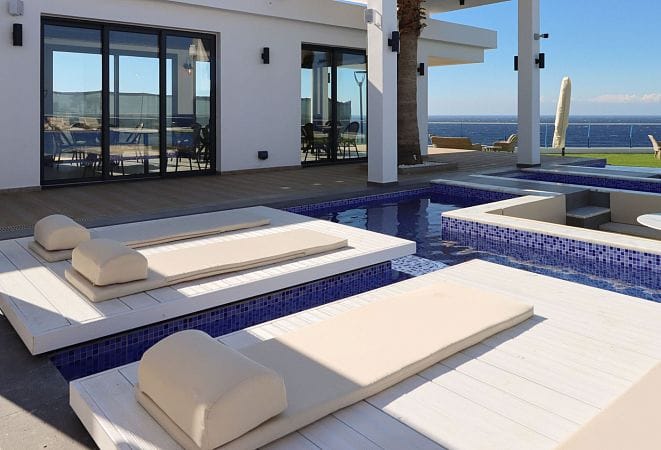 2-комнатные апартаменты 67 м² в элитном комплексе в 100 метрах от собственного пляжа - фото № 28