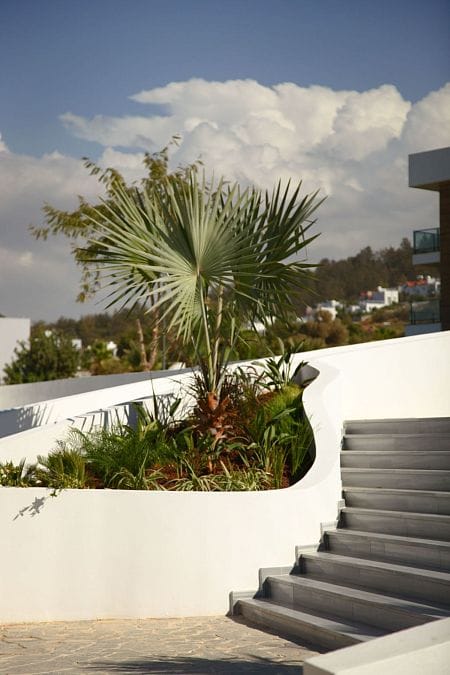 2-комнатные апартаменты 67 м² в элитном комплексе в 100 метрах от собственного пляжа - фото № 53