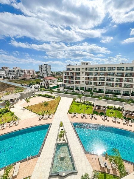 Студия 47 м² с мебелью и техникой и прямым видом на море - фото № 17