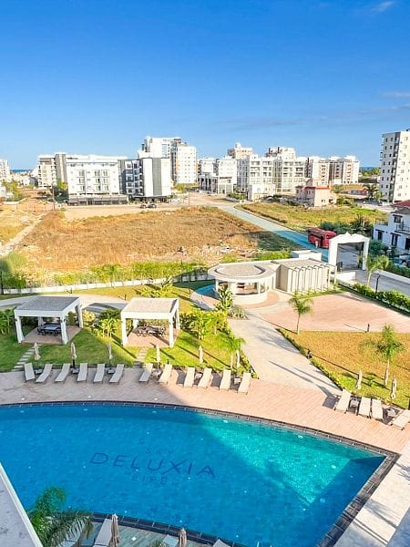 Студия 47 м² с мебелью и техникой и прямым видом на море - фото № 18