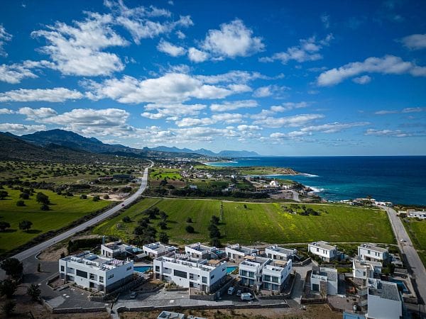 3-комнатный пентхаус 83 м² с террасой на крыше 60 м² и полным дизайн-пакетом в 200 метрах от моря! - фото № 26