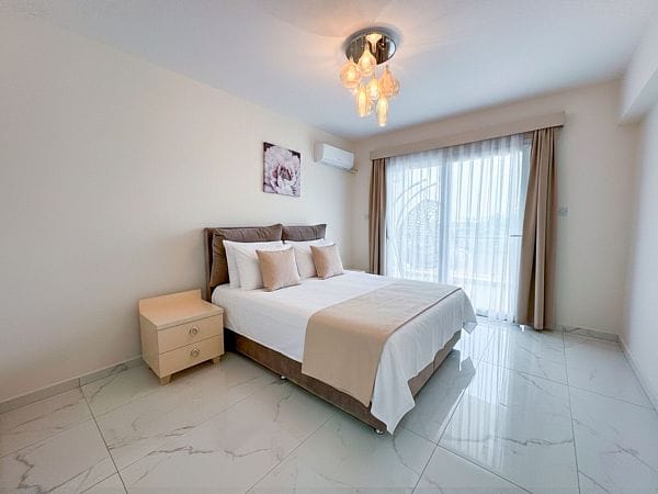 2-комнатные апартаменты 60 м² с террасой 16 м² - фото № 9