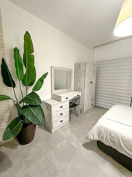 Студия 51 м² с балконом 9 м² и видом на море в курортном комплексе - фото № 11