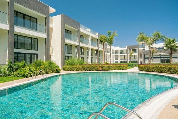 Студия пентхаус 47 м² с террасой на крыше 33 м² и дизайн пакетом в красивом комплексе в Каршияке - фото № 4