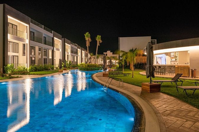 Студия пентхаус 47 м² с террасой на крыше 33 м² и дизайн пакетом в красивом комплексе в Каршияке - фото № 56