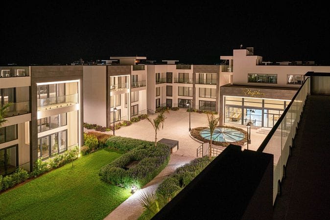 Студия пентхаус 47 м² с террасой на крыше 33 м² и дизайн пакетом в красивом комплексе в Каршияке - фото № 61