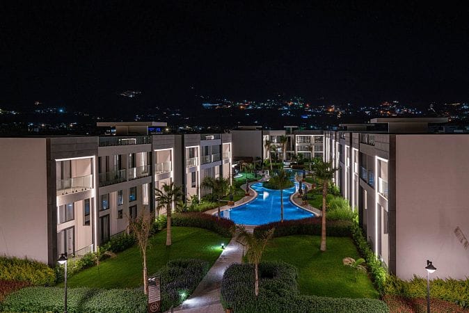 Студия пентхаус 47 м² с террасой на крыше 33 м² и дизайн пакетом в красивом комплексе в Каршияке - фото № 81