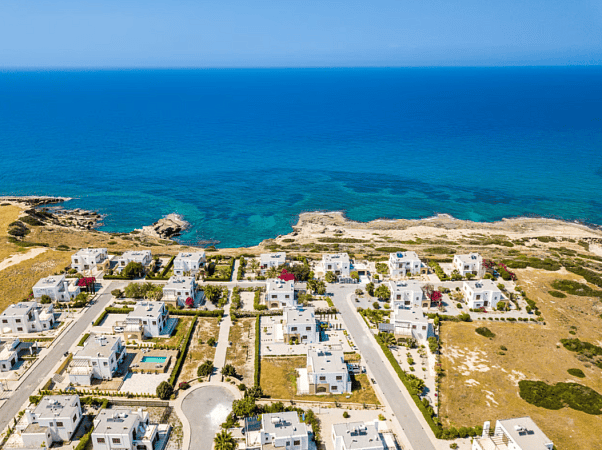 5-комнатная вилла 173 м² с садом в 200 метрах от пляжа - фото № 1