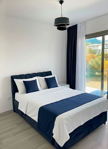 3-комнатные апартаменты 92 м² с видом на море и горы - фото № 9