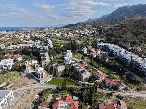 3-комнатные апартаменты 80 м² у подножия Бешпармакских гор - фото № 3