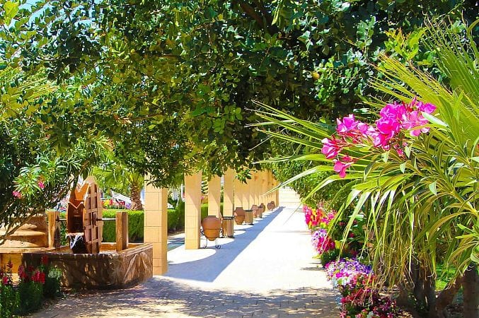 2-комнатные апартаменты 69 м² с террасой 13 м² в курортном комплексе - фото № 18