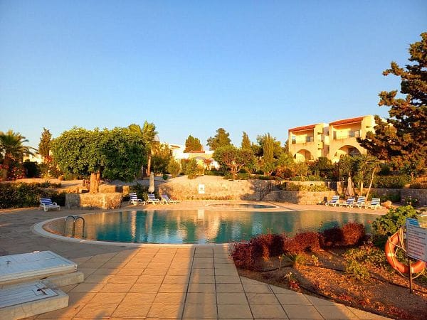 2-комнатные апартаменты 61 м² с видом на море - фото № 3