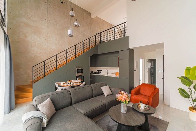 3-комнатные апартаменты loft 104 м² с террасой 9 м² с дизайн-пакетом - фото № 2