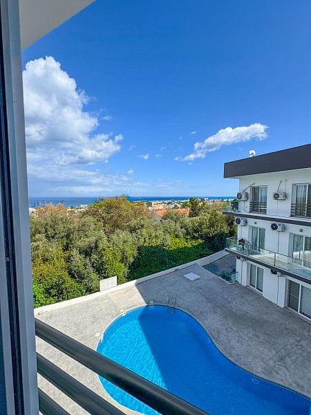 3-комнатные апартаменты 77 м² с видом на море и горы - фото № 14