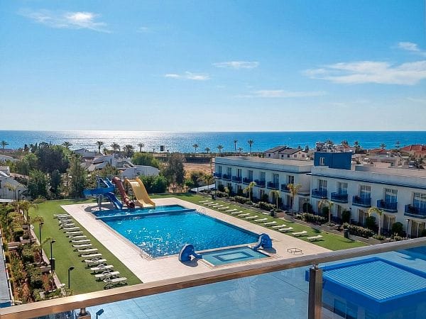 Студия 41 м² с прямым видом на море рядом с пляжем Long Beach - фото № 3