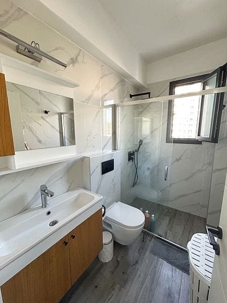 2-комнатные апартаменты 63 м² с террасой 12 м² в курортном комплексе - фото № 16