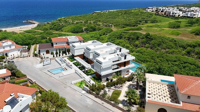 Полностью меблированная 3-комнатная вилла 142 м² с приватным бассейном  - фото № 1