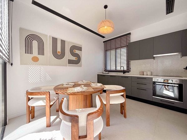 Полностью меблированная 3-комнатная вилла 142 м² с приватным бассейном  - фото № 18