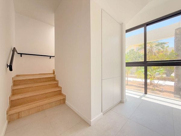 Полностью меблированная 3-комнатная вилла 142 м² с приватным бассейном  - фото № 25