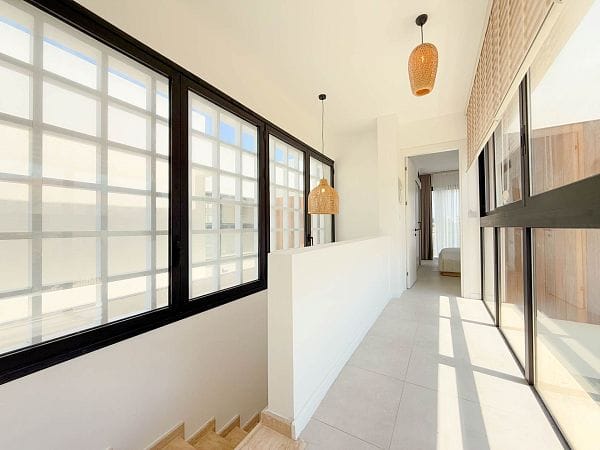 Полностью меблированная 3-комнатная вилла 142 м² с приватным бассейном  - фото № 27