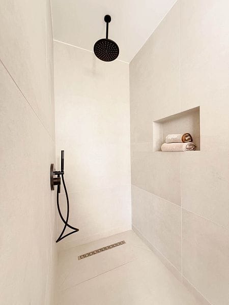 Полностью меблированная 3-комнатная вилла 142 м² с приватным бассейном  - фото № 44