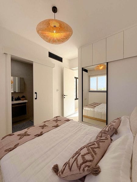 Полностью меблированная 3-комнатная вилла 142 м² с приватным бассейном  - фото № 47