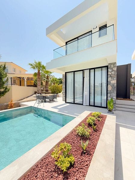 Полностью меблированная 3-комнатная вилла 142 м² с приватным бассейном  - фото № 57