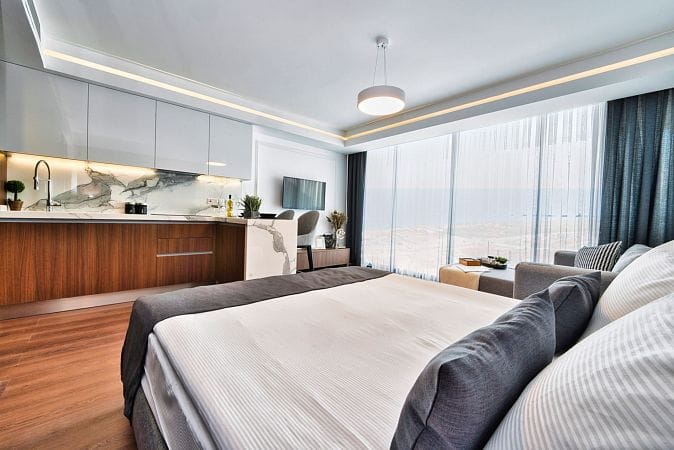 Студия 53 м² с террасой в элитном комплексе в 700 метрах от пляжа - фото № 6