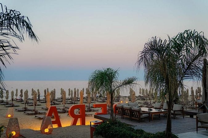 Студия 53 м² с террасой в элитном комплексе в 700 метрах от пляжа - фото № 38