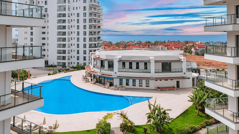 2-комнатные апартаменты 63 м² с террасой 12 м² в курортном комплексе - фото № 2