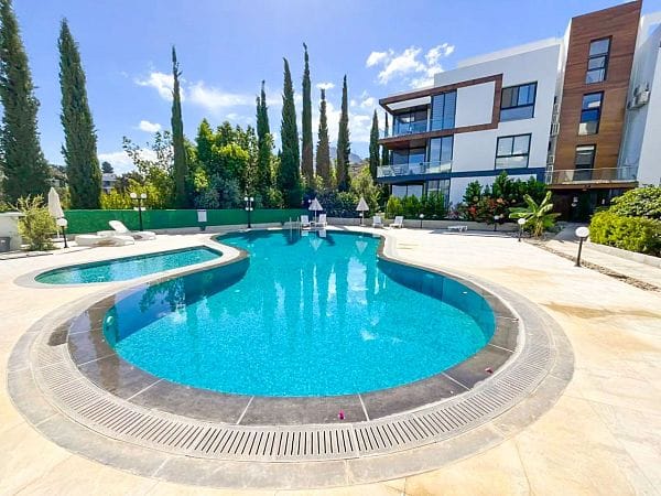 3-комнатный апартаменты 95 м² с террасой на крыше 40 м² и видами на море и горы - фото № 33