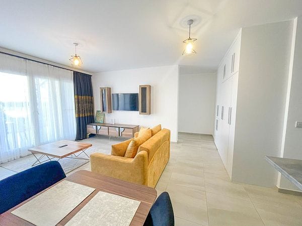 2-комнатные апартаменты 64 м² с террасой 30 м² и прямым видом на море из спальни! - фото № 6