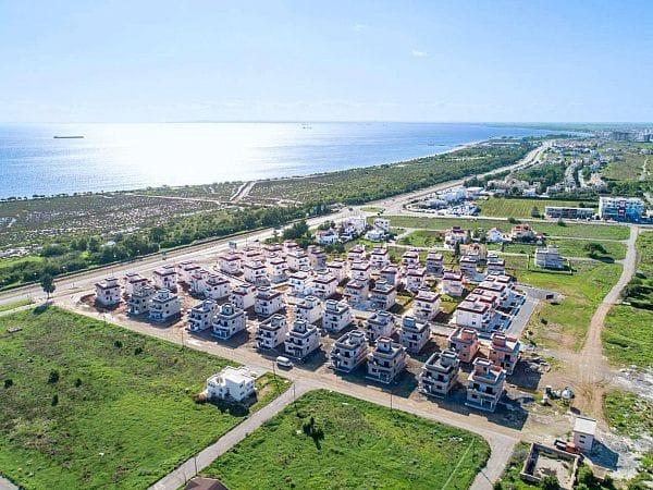 3-комнатные апартаменты 79 м² с балконом в 550 метрах от моря - фото № 2