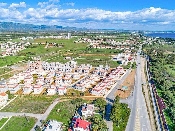 3-комнатные апартаменты 79 м² с балконом в 550 метрах от моря - фото № 3