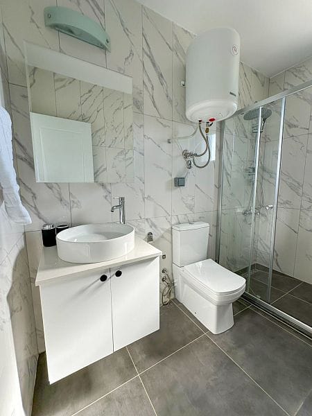 3-комнатные апартаменты 79 м² с балконом в 550 метрах от моря - фото № 16