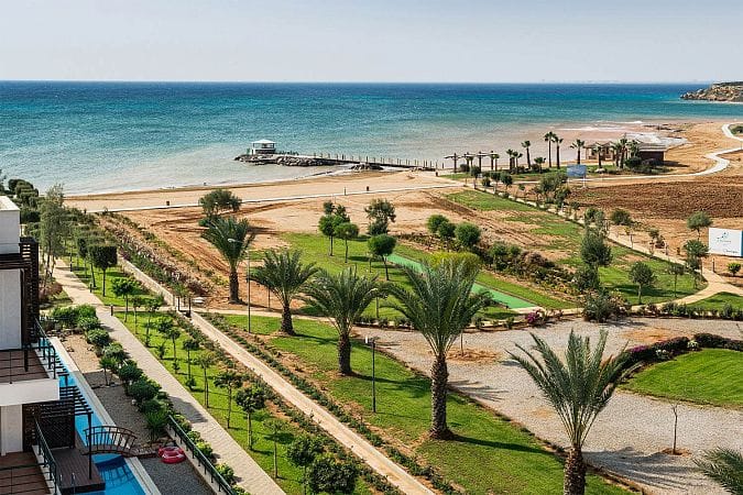 Студия 38 м² с видом на море прямо с балкона - фото № 6