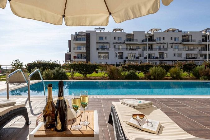 Студия 38 м² с видом на море прямо с балкона - фото № 7