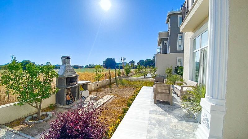 3-комнатная вилла 138 м² с террасой на крыше - фото № 16