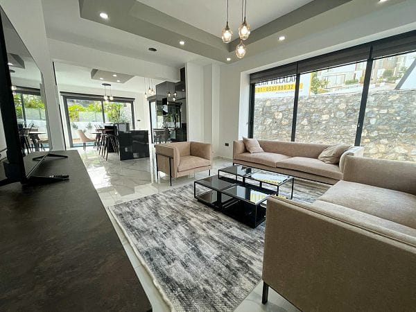 Новая 4-комнатная вилла 230 м² с видом на горы и море - фото № 23