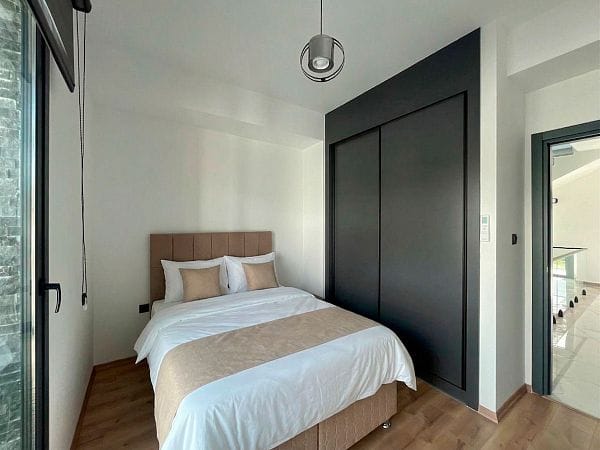 Новая 4-комнатная вилла 230 м² с видом на горы и море - фото № 29